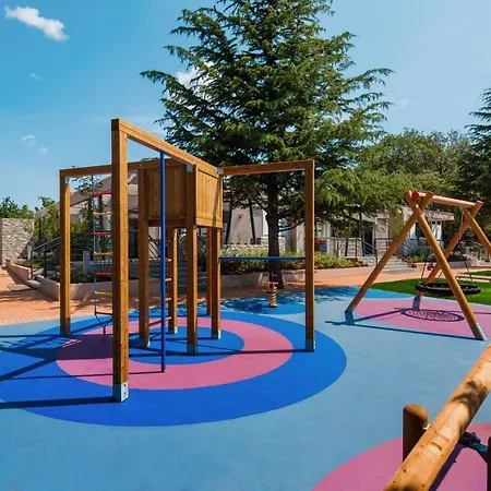 Park Umag Mobile Homes Feriepark 4*