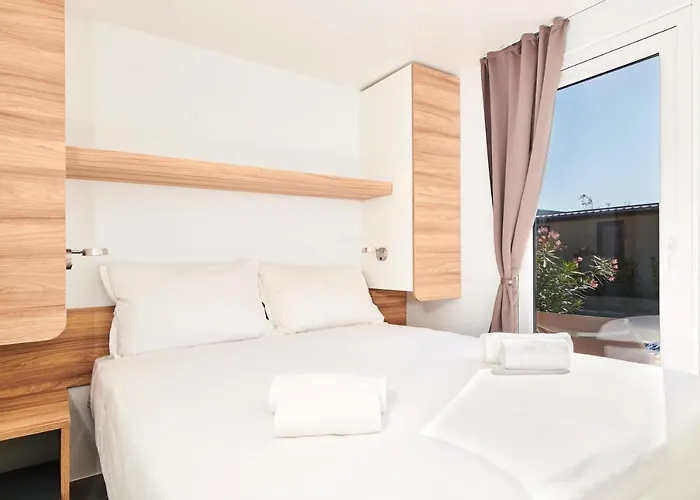 Aldeamento Turístico Park Umag Mobile Homes Karigador