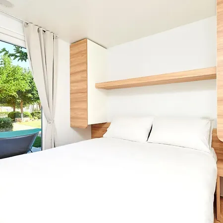 Parque de vacaciones Park Umag Mobile Homes Karigador