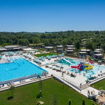 Park Umag Mobile Homes 4* カリガドル